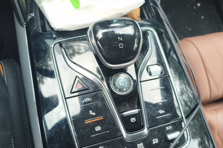 Used BYD Tang New Energy 2021 DM 2.0T Four-Wheel Drive High-Performance Flagship Model Gear Lever