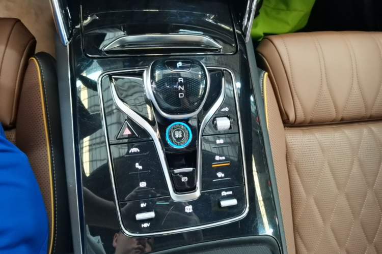 Used BYD Tang New Energy 2021 DM-i 112KM Prestige Model Gear Lever