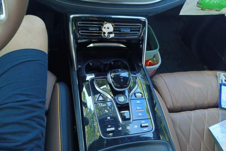 Used BYD Tang New Energy 2021 DM 2.0T Four-Wheel Drive High-Performance Flagship Model Gear Lever