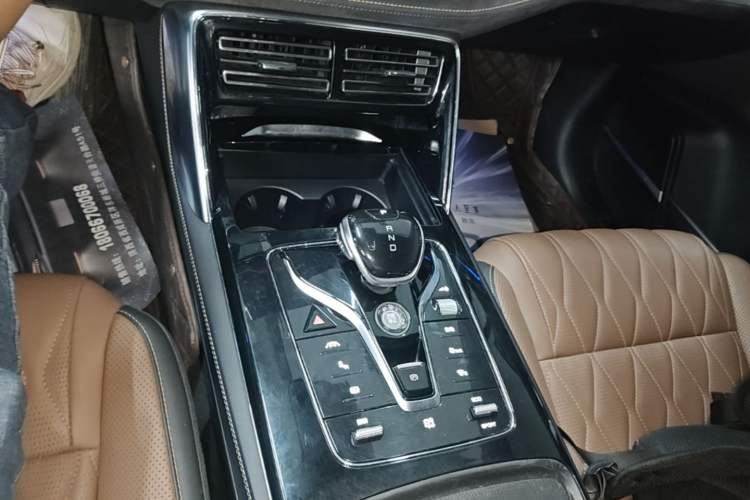 Used BYD Tang New Energy 2021 EV Four-Wheel Drive High-Performance Luxury Model Gear Lever