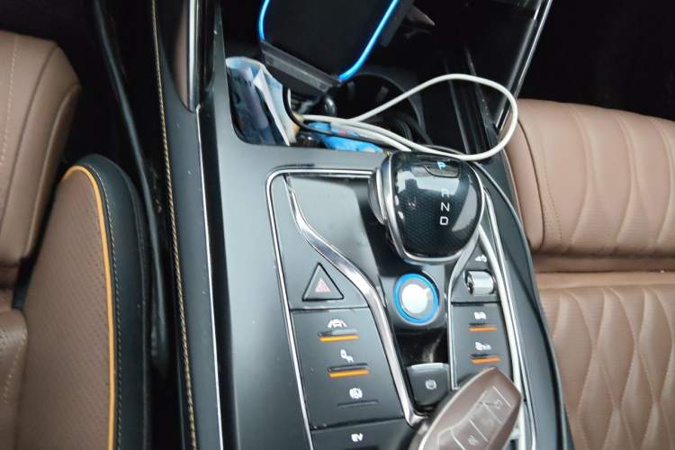 Used BYD Tang New Energy 2021 DM-i 112KM Prestige Model Gear Lever