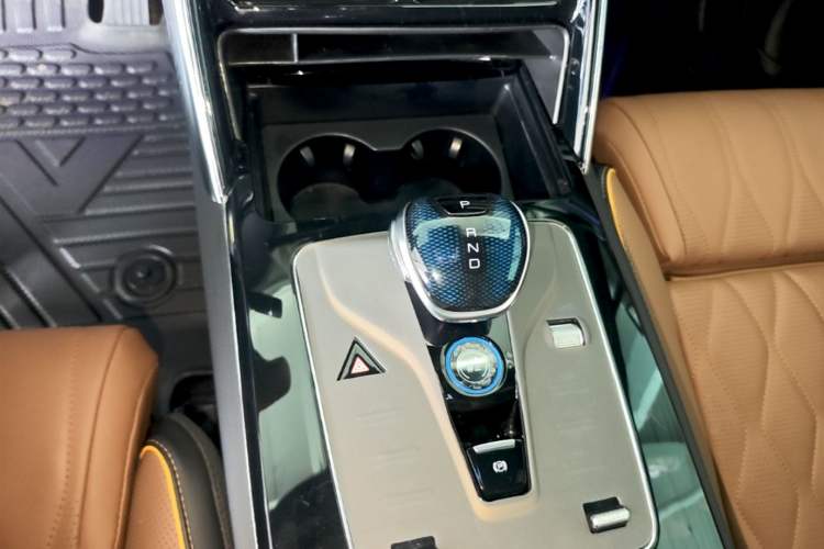 Used BYD Tang New Energy 2021 DM-i 112KM Prestige Model Gear Lever