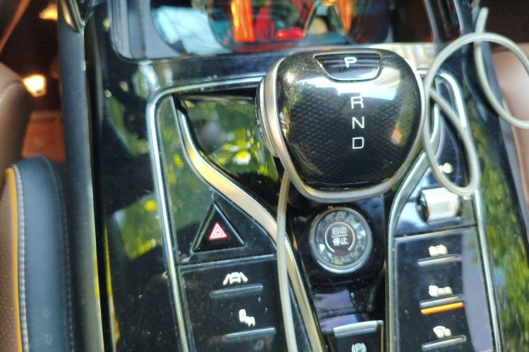 Used BYD Tang New Energy 2021 DM 2.0T Four-Wheel Drive High-Performance Flagship Model Gear Lever