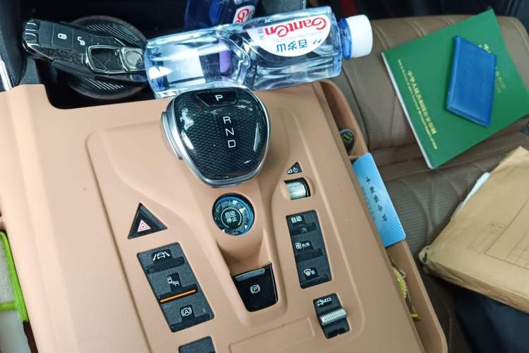 Used BYD Tang New Energy 2021 DM-i 112KM Prestige Model Gear Lever