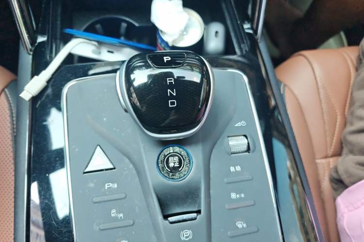 Used BYD Tang New Energy 2021 DM-i 112KM Prestige Model Gear Lever