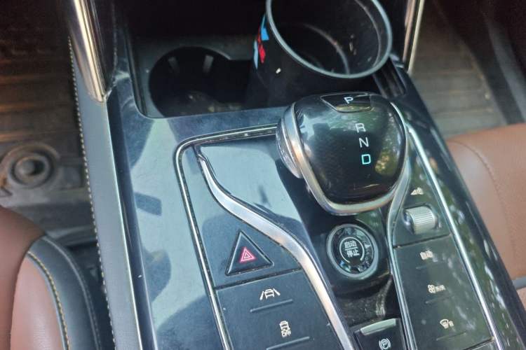 Used BYD Tang New Energy 2021 DM 2.0T Four-Wheel Drive High-Performance Luxury Model Gear Lever