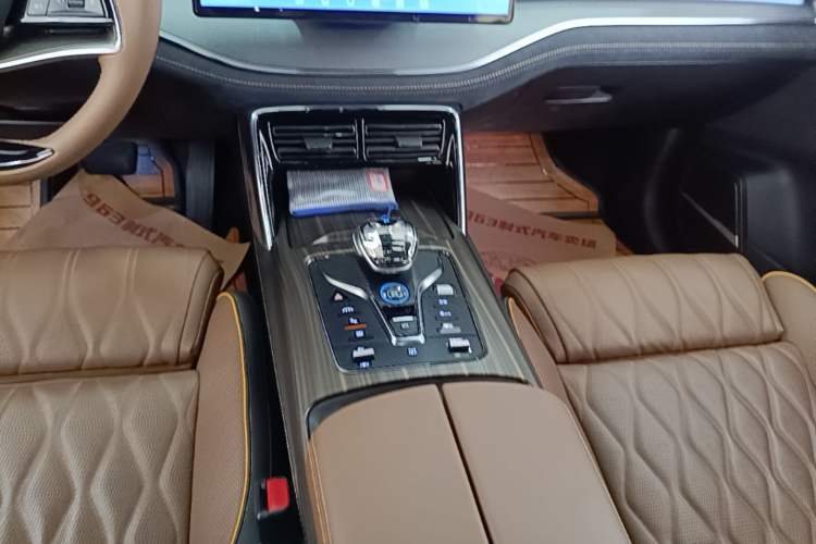 Used BYD Tang New Energy 2021 DM-i 112KM Prestige Model Gear Lever