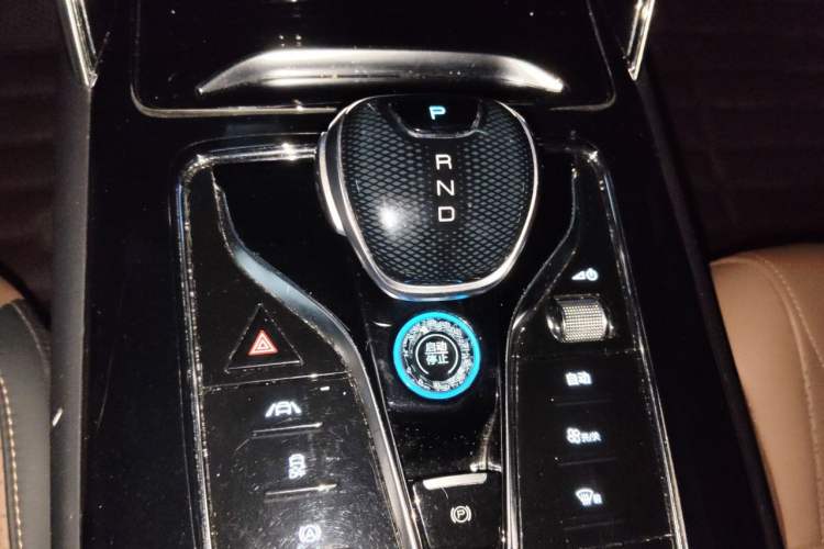 Used BYD Tang New Energy 2021 DM-i 112KM Prestige Model Gear Lever