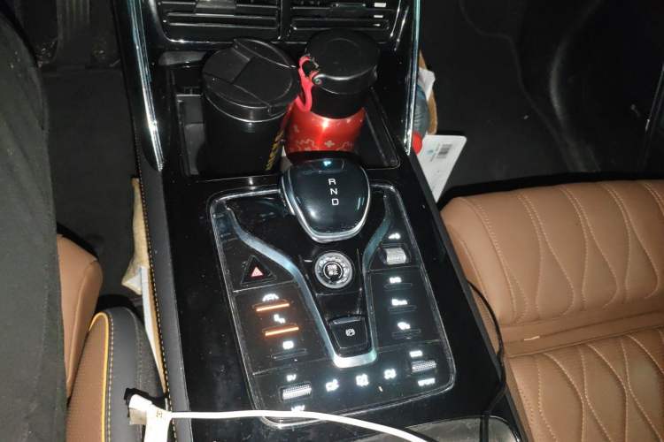 Used BYD Tang New Energy 2021 DM 2.0T Four-Wheel Drive High-Performance Flagship Model Gear Lever