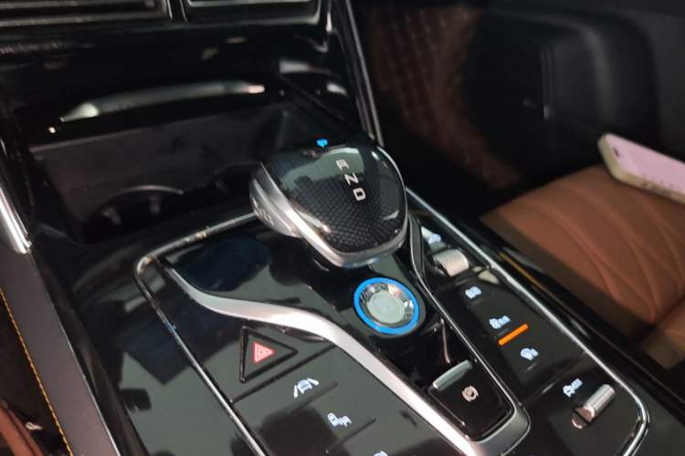 Used BYD Tang New Energy 2021 DM-i 112KM Prestige Model Gear Lever