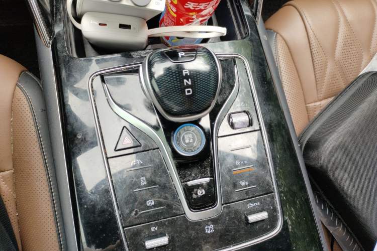 Used BYD Tang New Energy 2021 DM-i 112KM Prestige Model Gear Lever