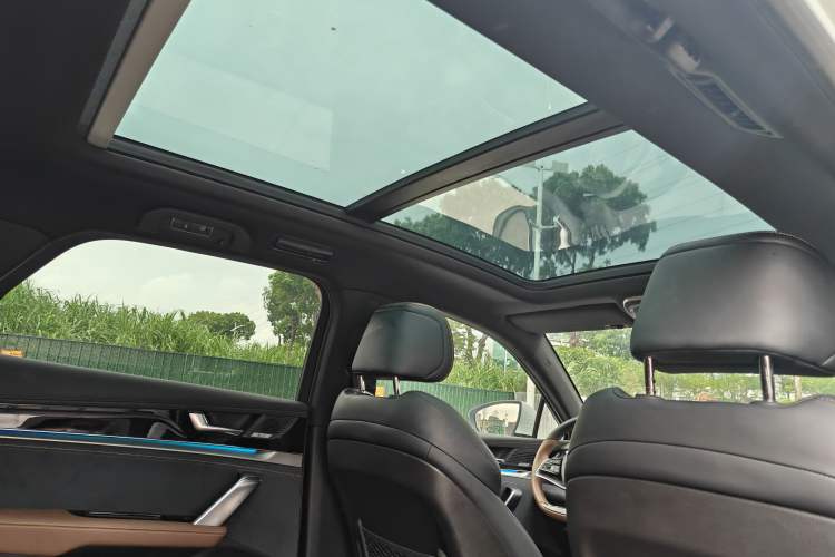 Used BYD Tang New Energy 2021 DM 2.0T Four-Wheel Drive High-Performance Luxury Model Headliner
