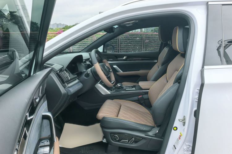 Used BYD Tang New Energy 2021 DM-i 112KM Prestige Model Interior 1