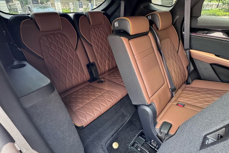 Used BYD Tang New Energy 2021 DM 2.0T Four-Wheel Drive High-Performance Flagship Model Interior 1
