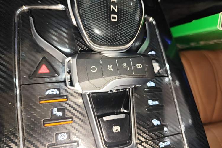 Used BYD Tang New Energy 2021 DM-i 112KM Prestige Model Interior 1