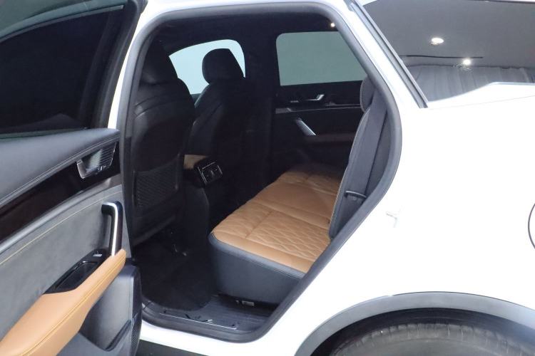 Used BYD Tang New Energy 2021 DM-i 112KM Prestige Model Interior 2