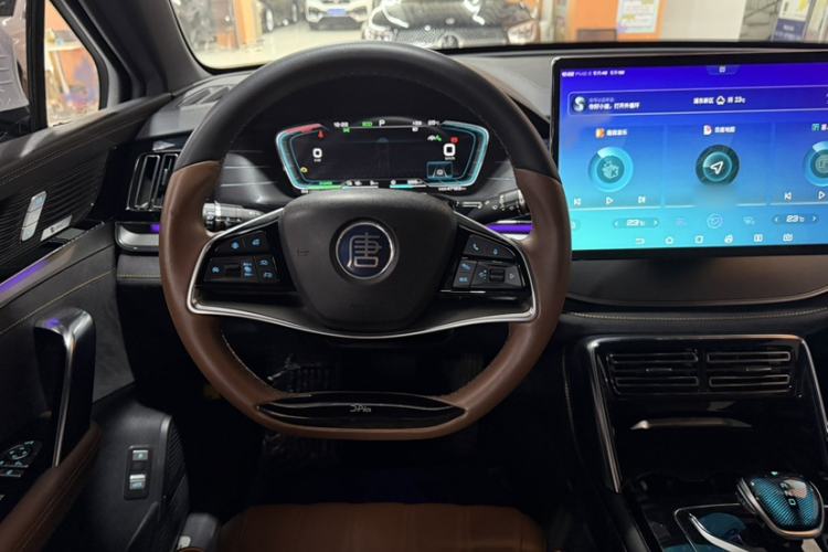 Used BYD Tang New Energy 2021 DM 2.0T Four-Wheel Drive High-Performance Flagship Model Interior 2