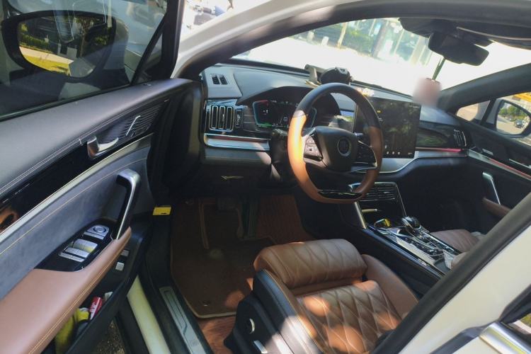 Used BYD Tang New Energy 2021 DM 2.0T Four-Wheel Drive High-Performance Flagship Model Interior 3