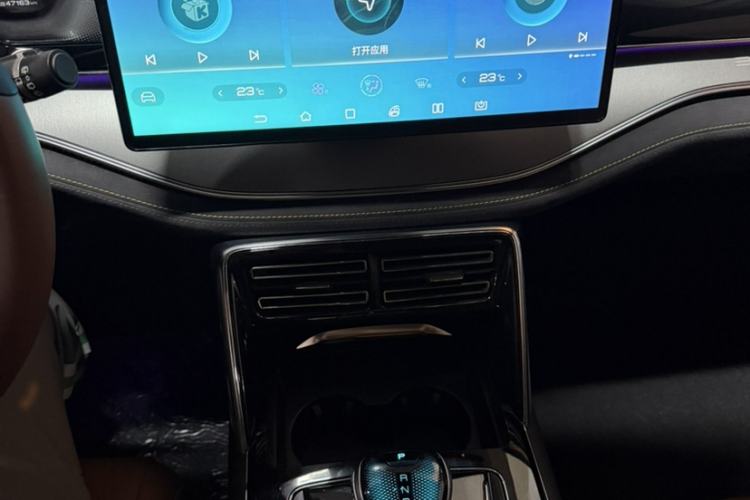Used BYD Tang New Energy 2021 DM 2.0T Four-Wheel Drive High-Performance Flagship Model Interior 3
