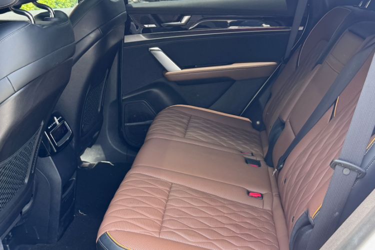 Used BYD Tang New Energy 2021 DM 2.0T Four-Wheel Drive High-Performance Flagship Model Interior 4
