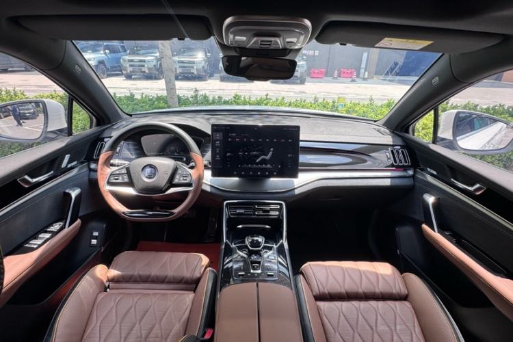 Used BYD Tang New Energy 2021 DM 2.0T Four-Wheel Drive High-Performance Flagship Model Interior 5