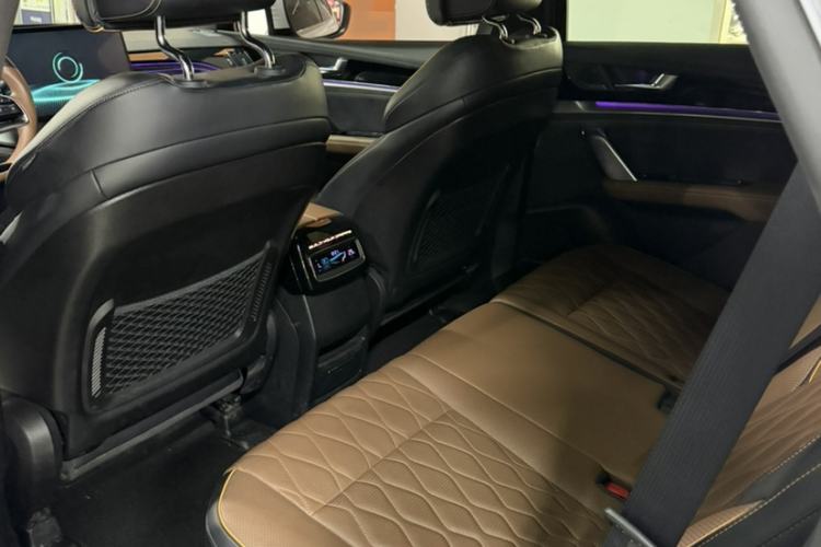 Used BYD Tang New Energy 2021 DM 2.0T Four-Wheel Drive High-Performance Flagship Model Interior 5
