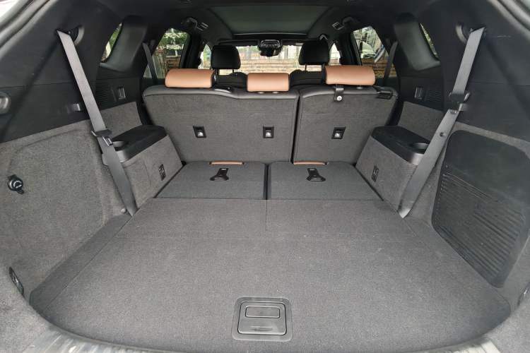 Used BYD Tang New Energy 2021 DM 2.0T Four-Wheel Drive High-Performance Luxury Model Interior 9