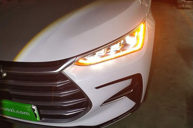 Used BYD Tang New Energy 2021 DM-i 112KM Prestige Model Left Front Headlight