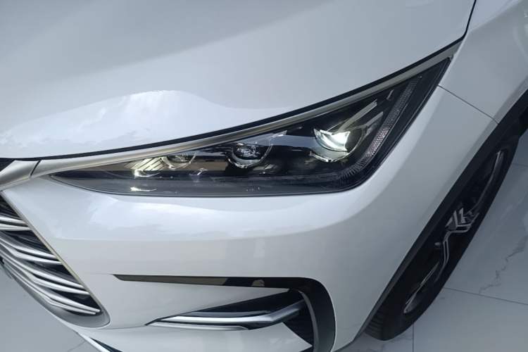 Used BYD Tang New Energy 2021 DM 2.0T Four-Wheel Drive High-Performance Luxury Model Left Front Headlight