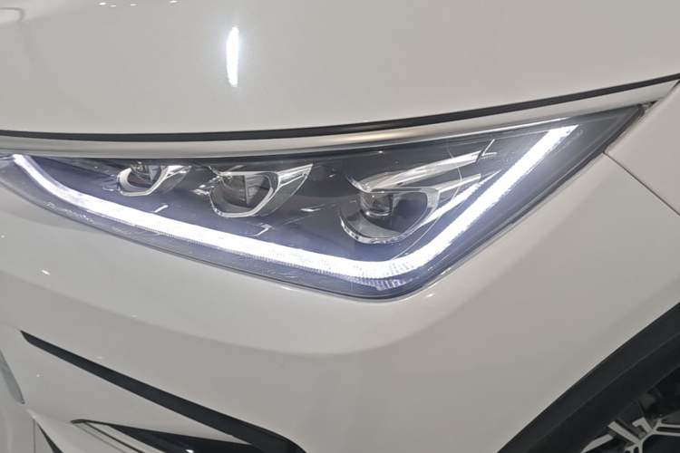 Used BYD Tang New Energy 2021 DM-i 112KM Prestige Model Left Front Headlight