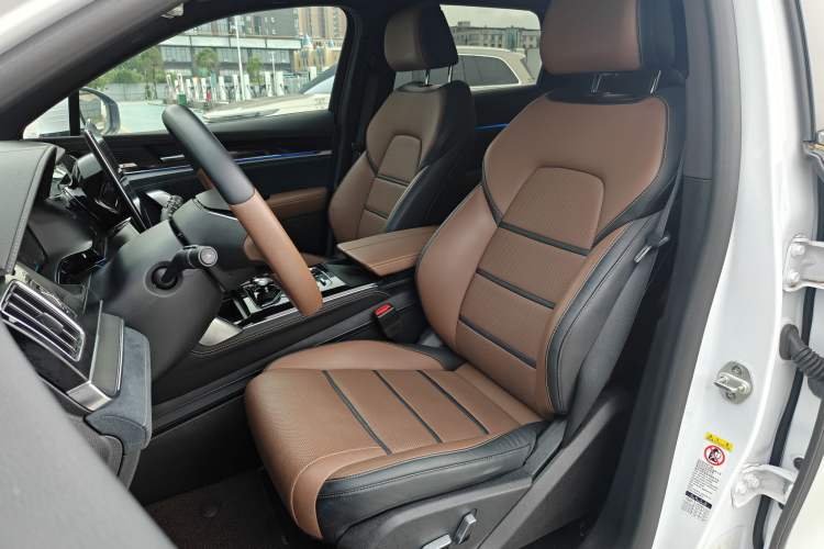 Used BYD Tang New Energy 2021 DM 2.0T Four-Wheel Drive High-Performance Luxury Model Left Front Seat
