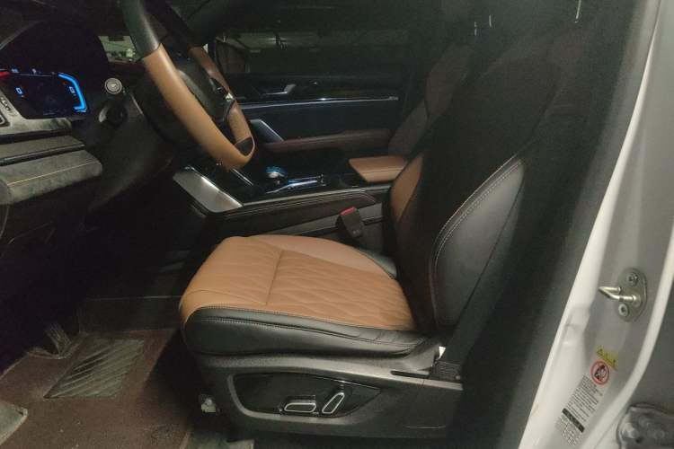 Used BYD Tang New Energy 2021 DM-i 112KM Prestige Model Left Front Seat