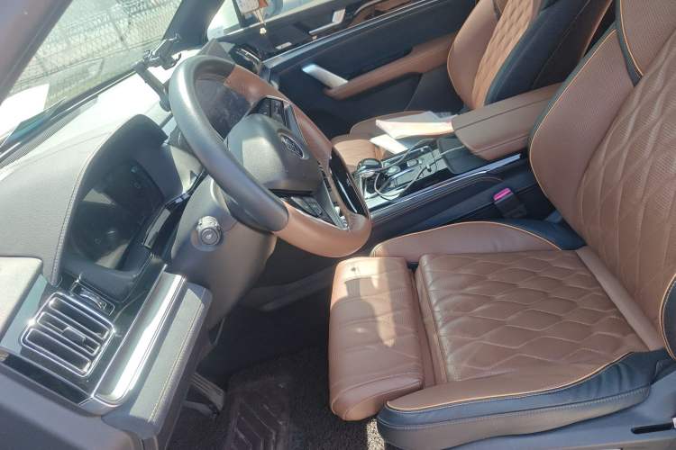 Used BYD Tang New Energy 2021 DM-i 112KM Prestige Model Left Front Seat