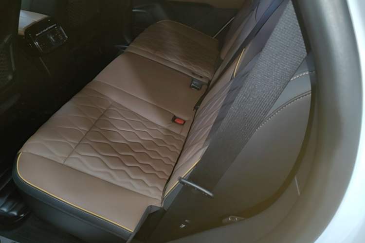 Used BYD Tang New Energy 2021 DM-i 112KM Prestige Model Left Rear Seat