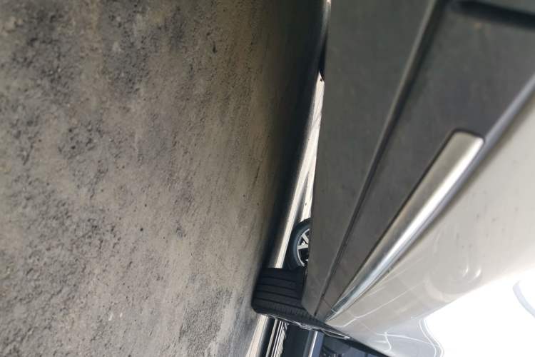 Used BYD Tang New Energy 2021 DM-i 112KM Prestige Model Left Side Sill