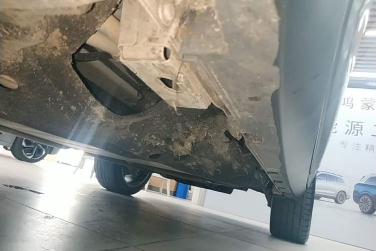 Used BYD Tang New Energy 2021 DM 2.0T Four-Wheel Drive High-Performance Flagship Model Left Side Sill