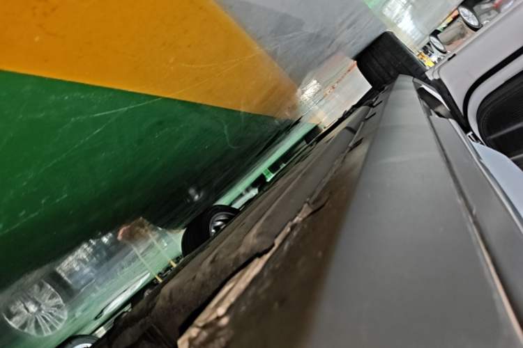 Used BYD Tang New Energy 2021 DM-i 112KM Prestige Model Left Side Sill