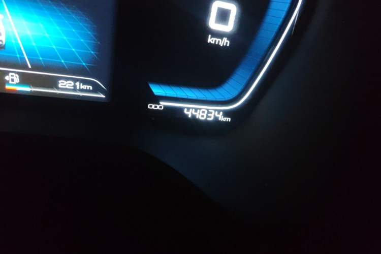 Used BYD Tang New Energy 2021 DM-i 112KM Prestige Model Odometer Close Up