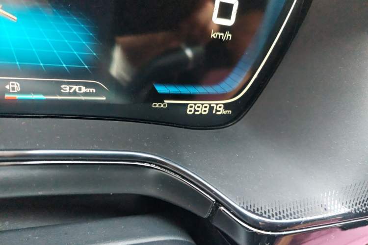 Used BYD Tang New Energy 2021 DM-i 112KM Prestige Model Odometer Close Up
