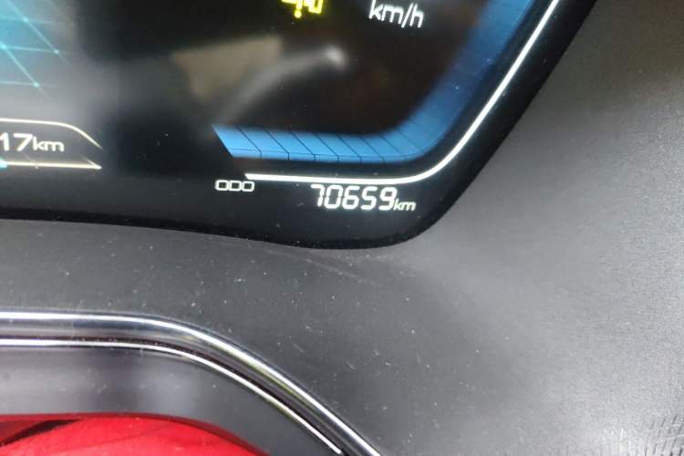 Used BYD Tang New Energy 2021 DM-i 112KM Prestige Model Odometer Close Up