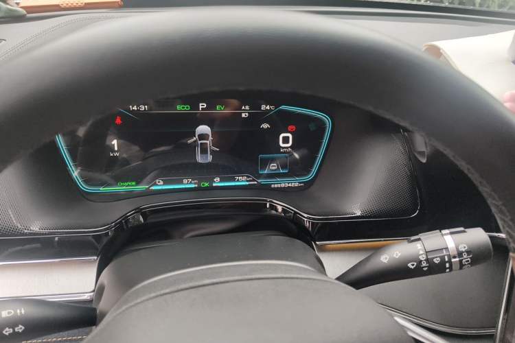 Used BYD Tang New Energy 2021 DM-i 112KM Prestige Model Odometer Close Up