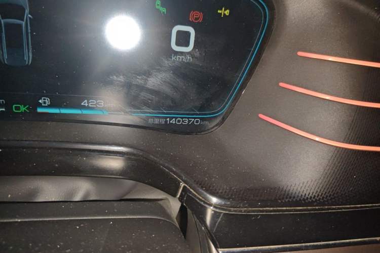 Used BYD Tang New Energy 2021 DM 2.0T Four-Wheel Drive High-Performance Flagship Model Odometer Close Up