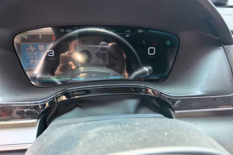 Used BYD Tang New Energy 2021 DM-i 112KM Prestige Model Odometer Close Up
