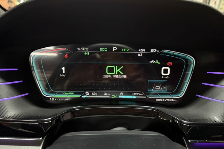 Used BYD Tang New Energy 2021 DM 2.0T Four-Wheel Drive High-Performance Flagship Model Odometer Close Up