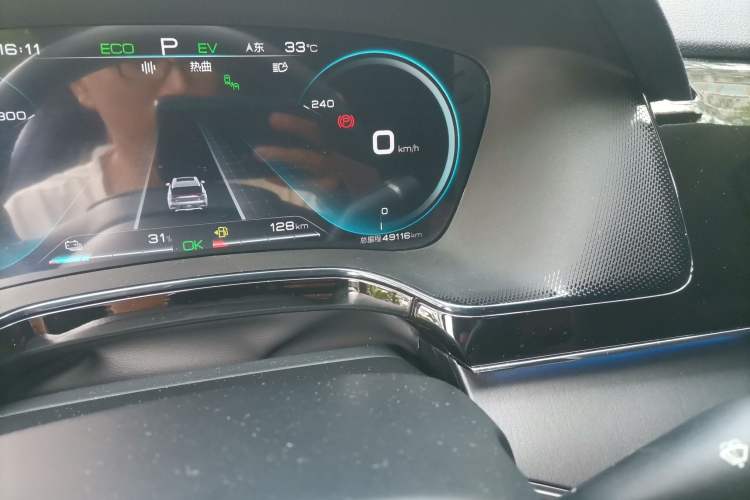 Used BYD Tang New Energy 2021 DM-i 112KM Prestige Model Odometer Close Up