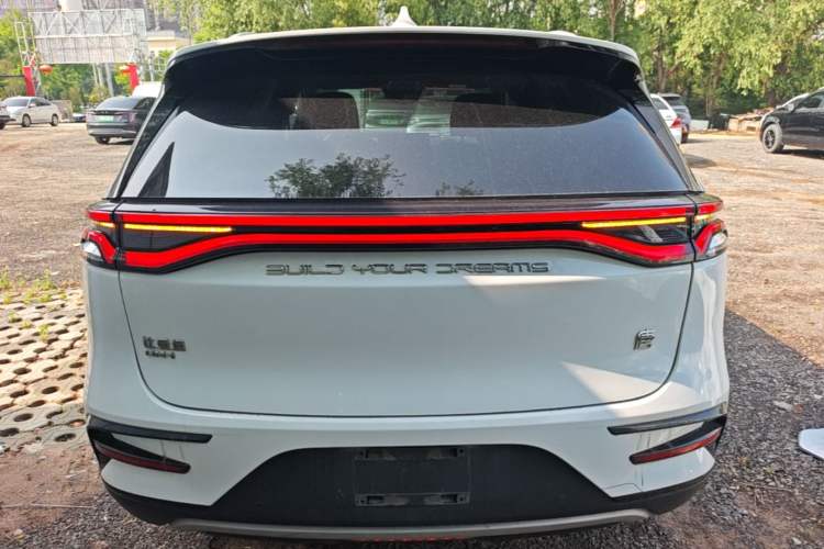 Used BYD Tang New Energy 2021 DM-i 112KM Prestige Model Rear