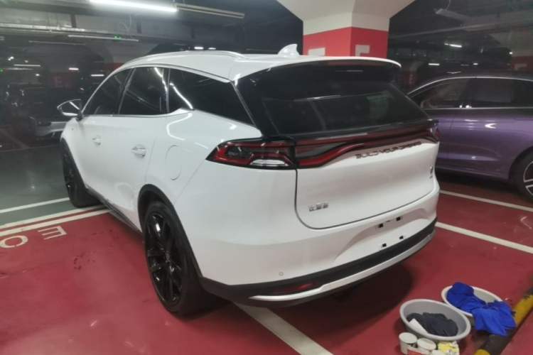 Used BYD Tang New Energy 2021 EV Four-Wheel Drive High-Performance Flagship Model Rear Left 45 Deg