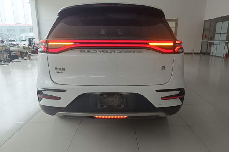 Used BYD Tang New Energy 2021 DM-i 112KM Prestige Model Rear