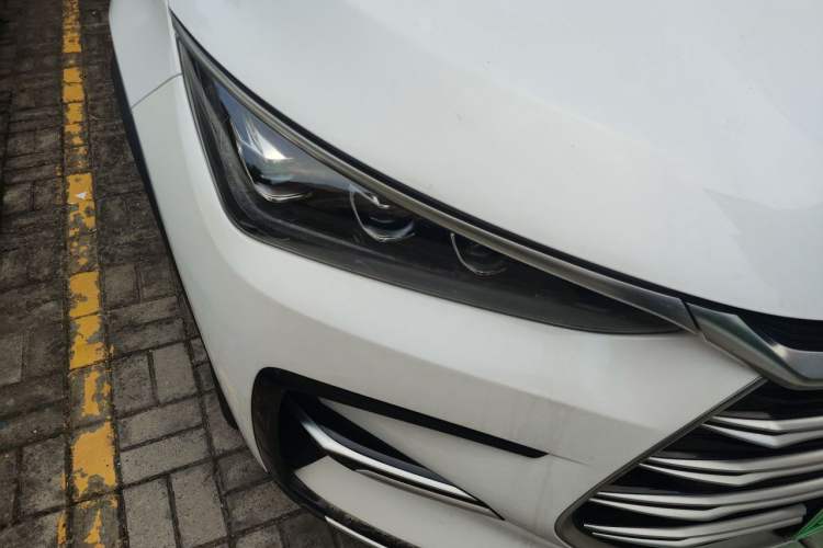Used BYD Tang New Energy 2021 DM-i 112KM Prestige Model Right Front Headlight