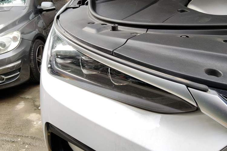 Used BYD Tang New Energy 2021 DM-i 112KM Prestige Model Right Front Headlight